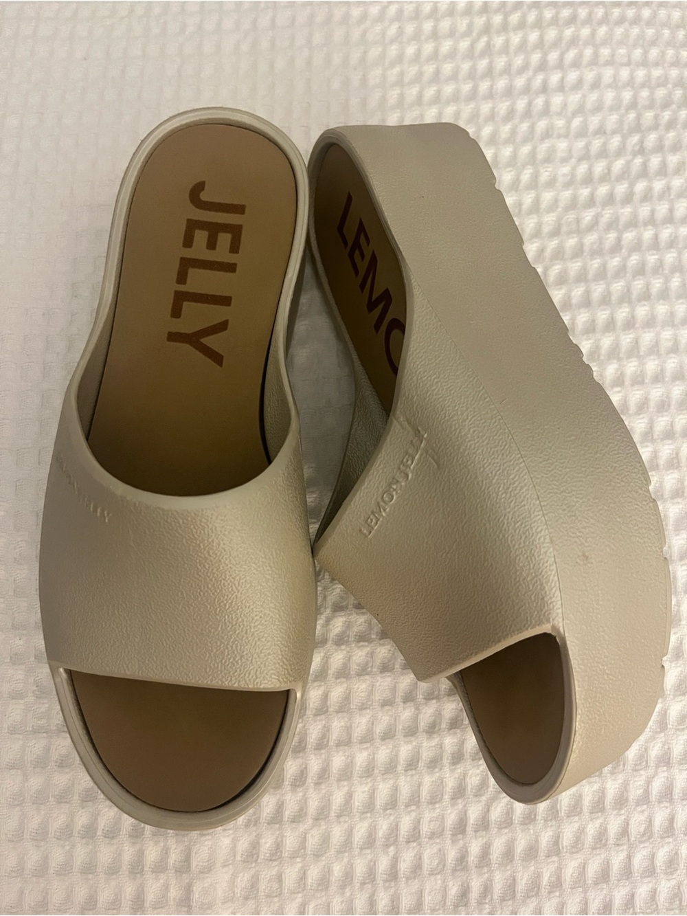 Lemon Jelly Sandals • Sz 37